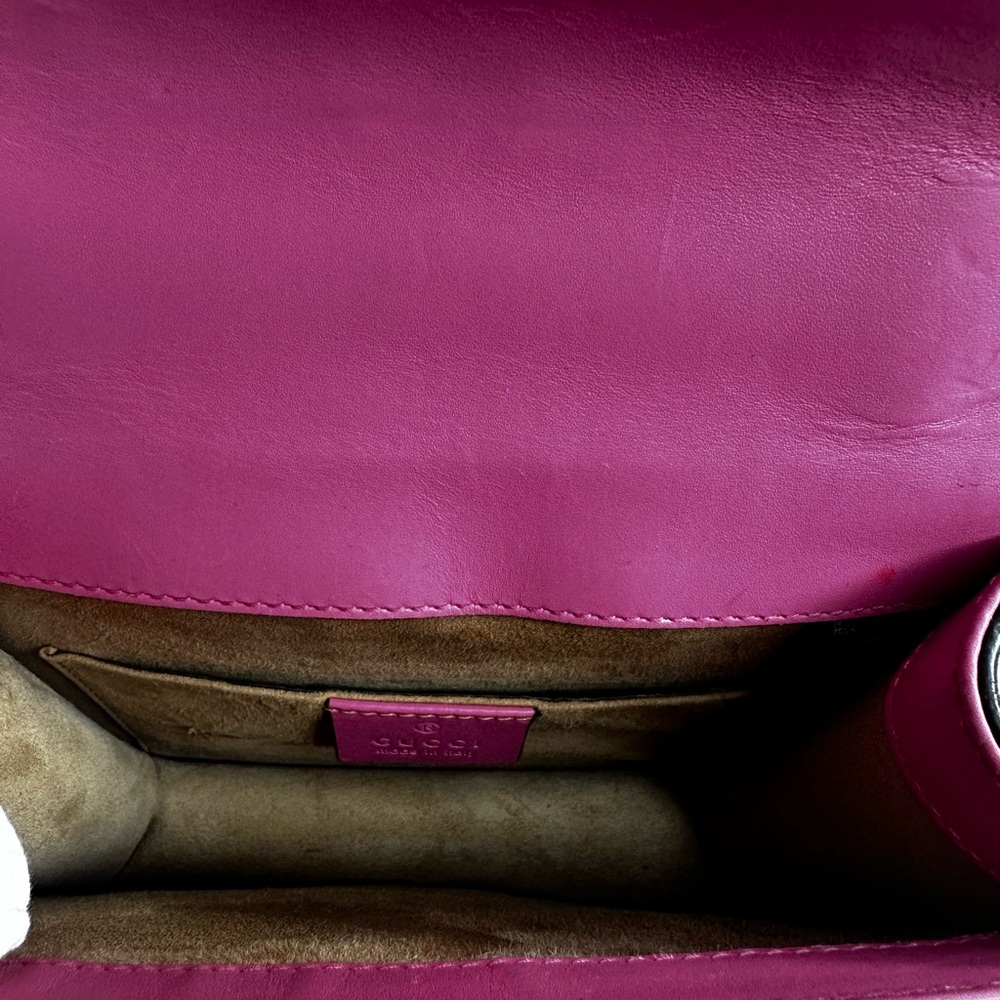 Gucci Mini Sylvie crossbody/shoulder bag - Picture 7 of 11